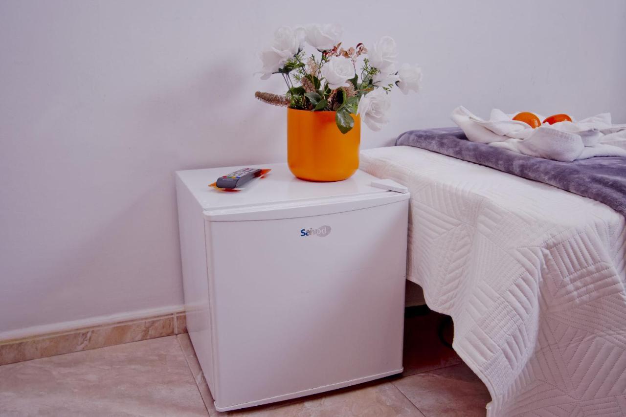 Barcelona City Centre Hostal Екстериор снимка