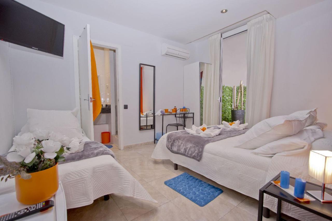 Barcelona City Centre Hostal Екстериор снимка