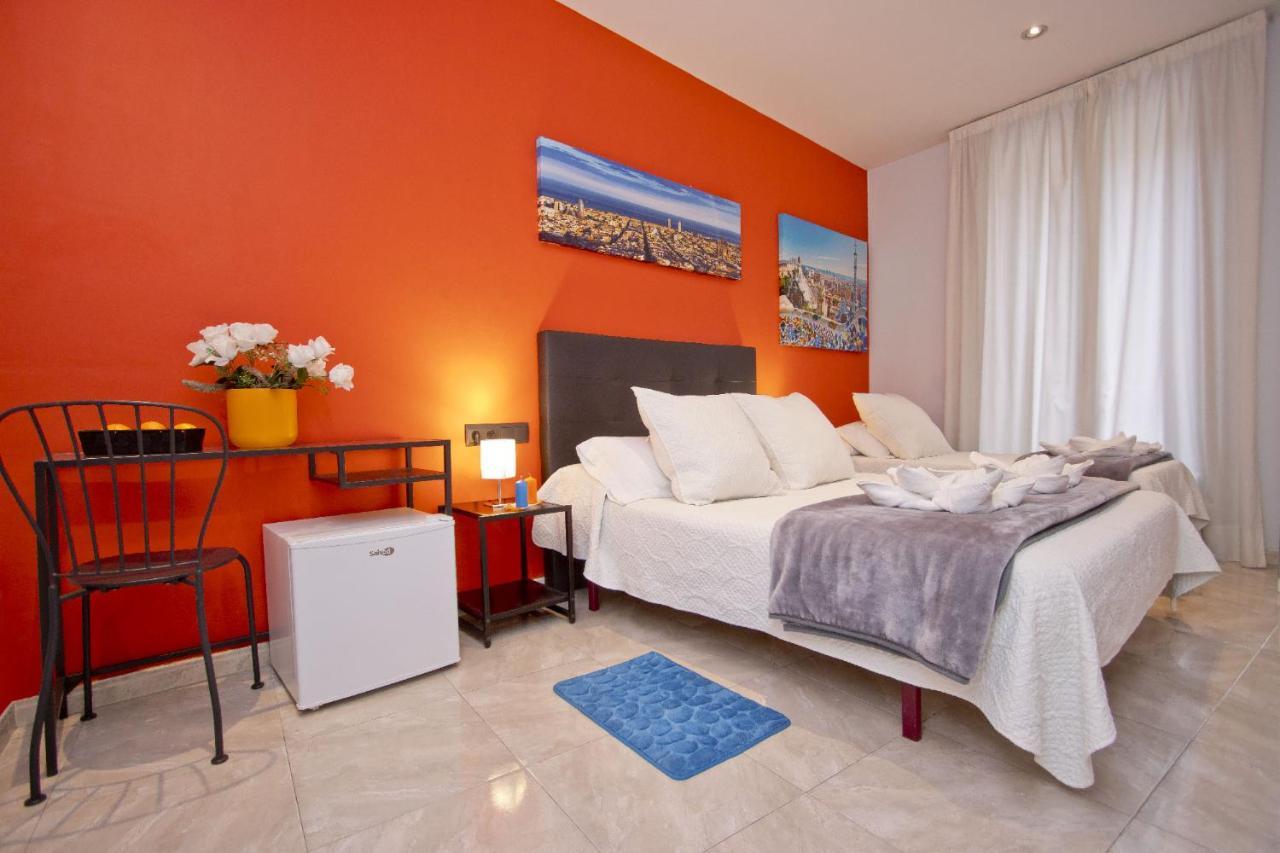 Barcelona City Centre Hostal Екстериор снимка