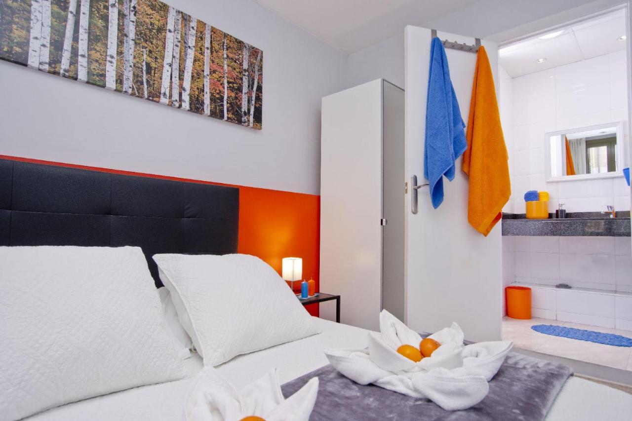 Barcelona City Centre Hostal Екстериор снимка