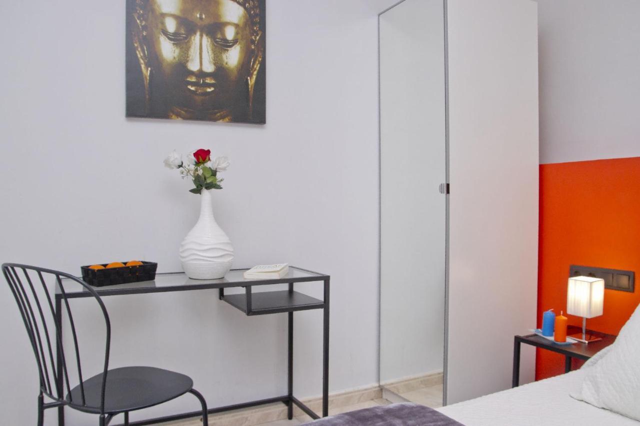 Barcelona City Centre Hostal Екстериор снимка