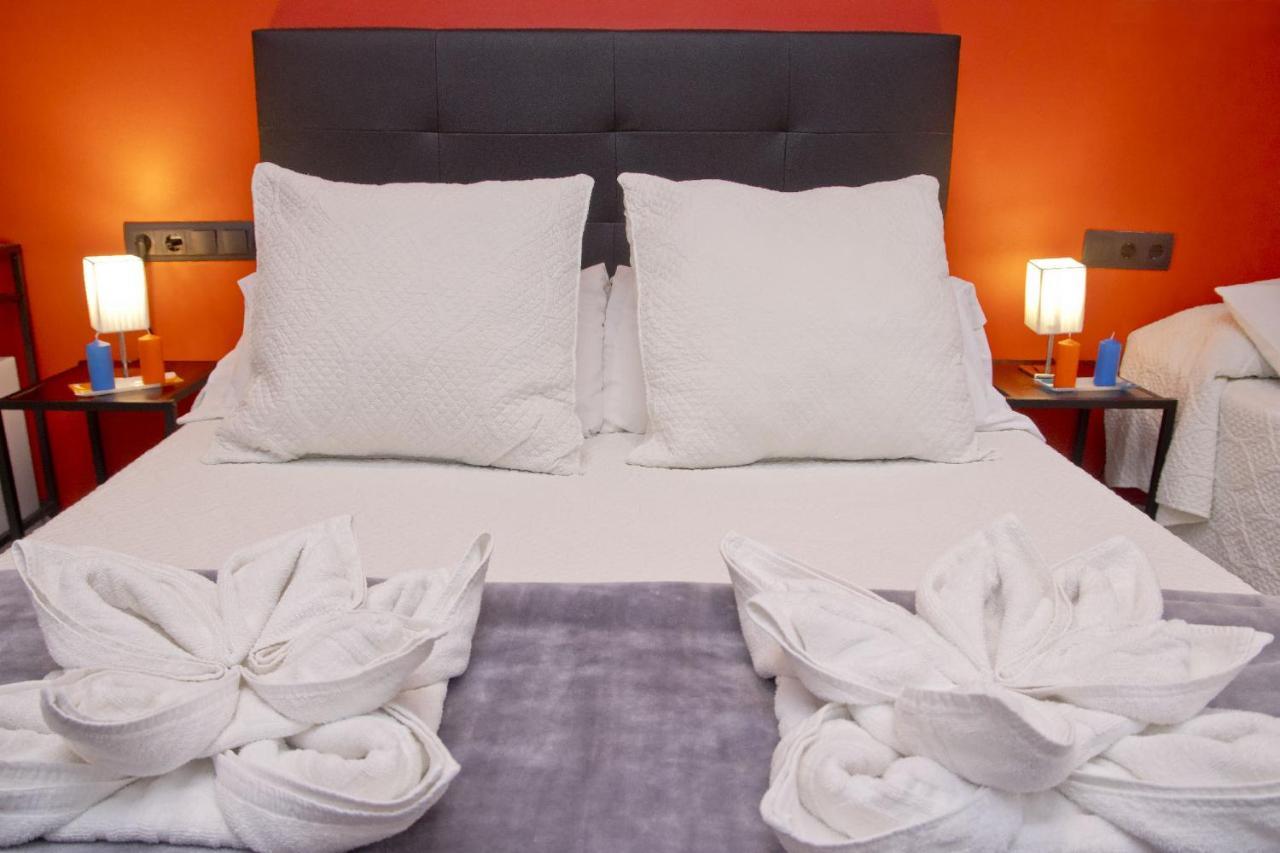 Barcelona City Centre Hostal Екстериор снимка