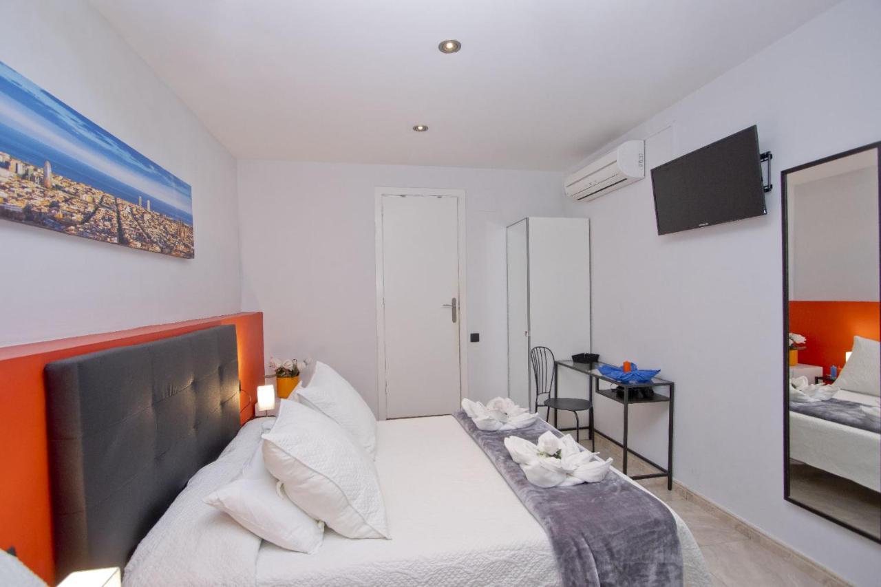 Barcelona City Centre Hostal Екстериор снимка