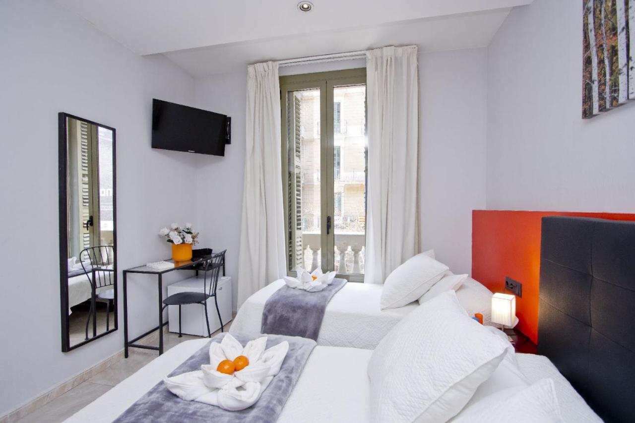 Barcelona City Centre Hostal Екстериор снимка